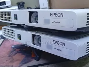Epson Eb-1771w 3000 Lumens Projector – Brilliant Visuals Anywhere