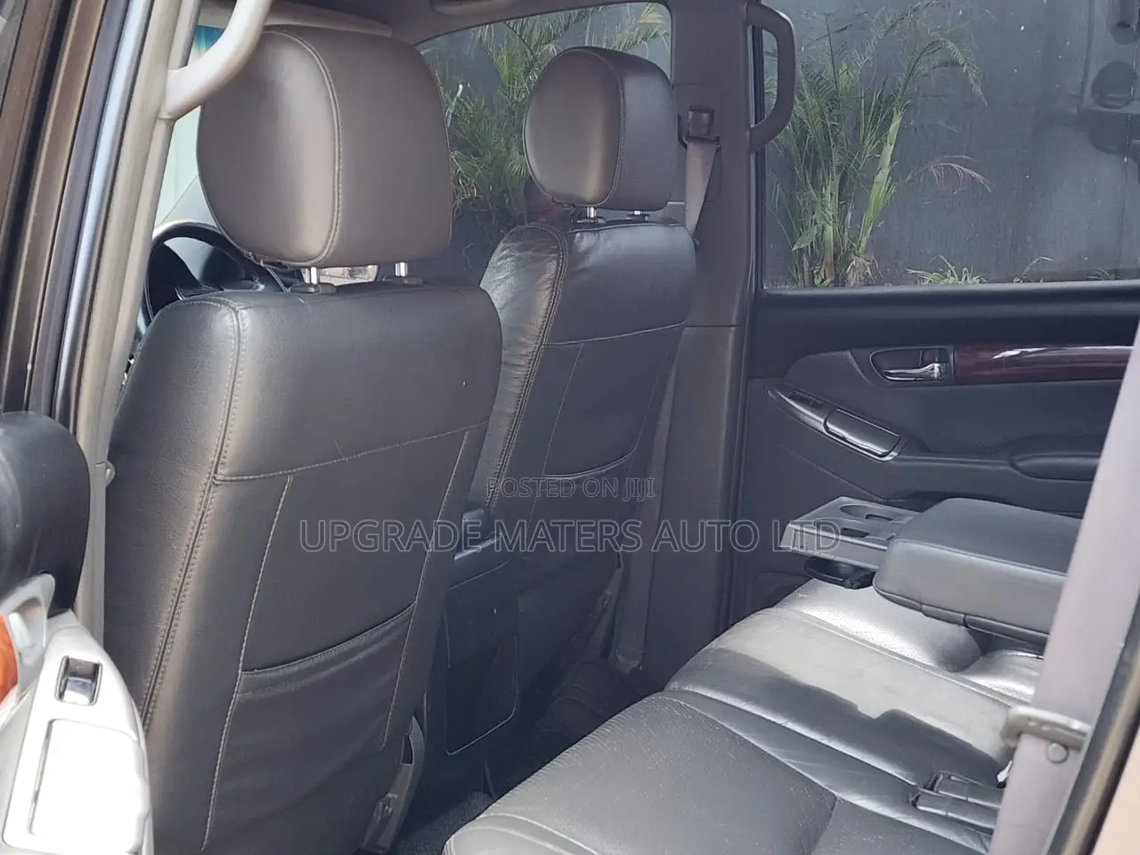 Toyota Land Cruiser 2005 Gray
