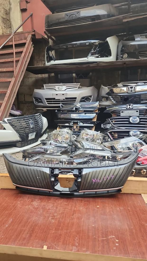 Harrier Black Grill 2018/2019