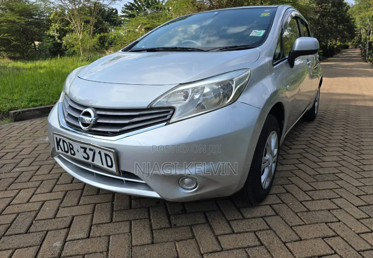 Nissan Note 2014 Silver
