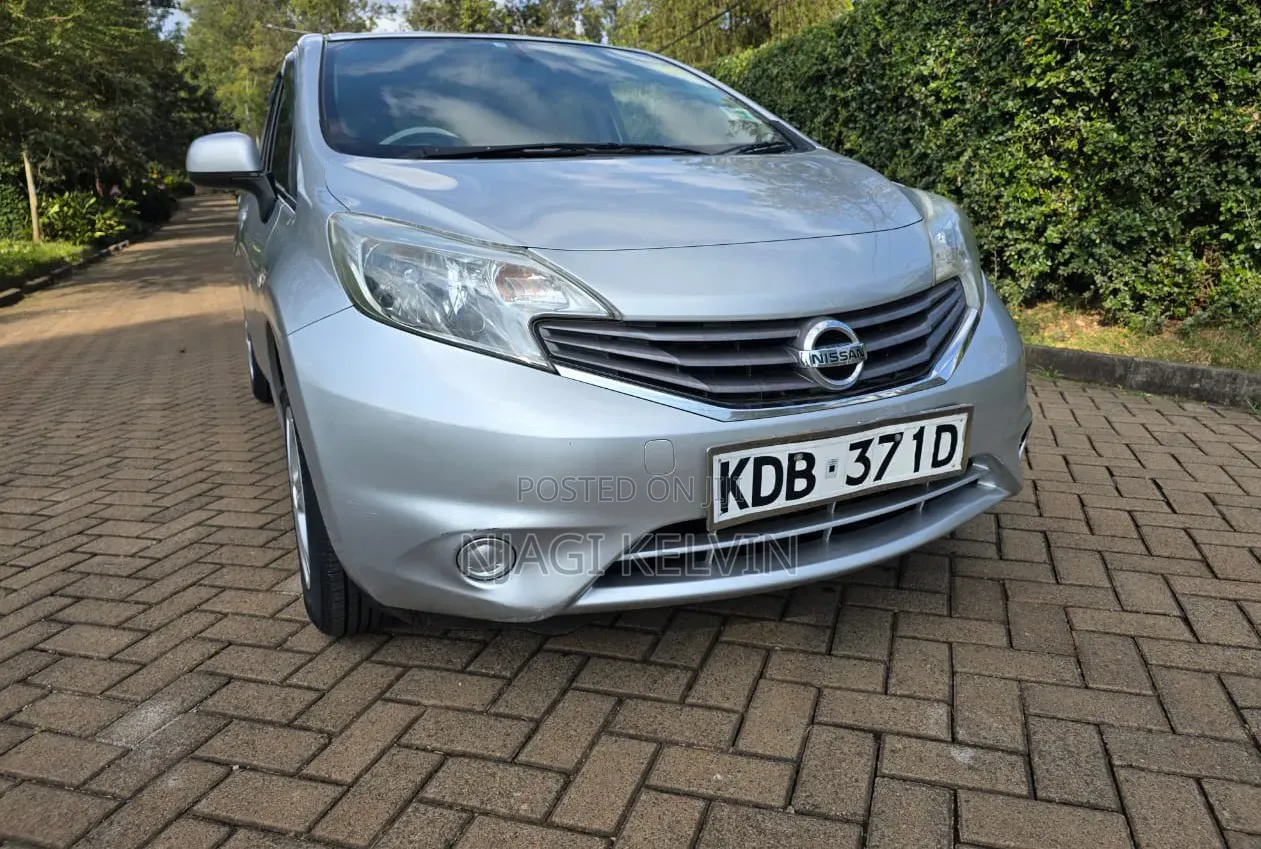 Nissan Note 2014 Silver