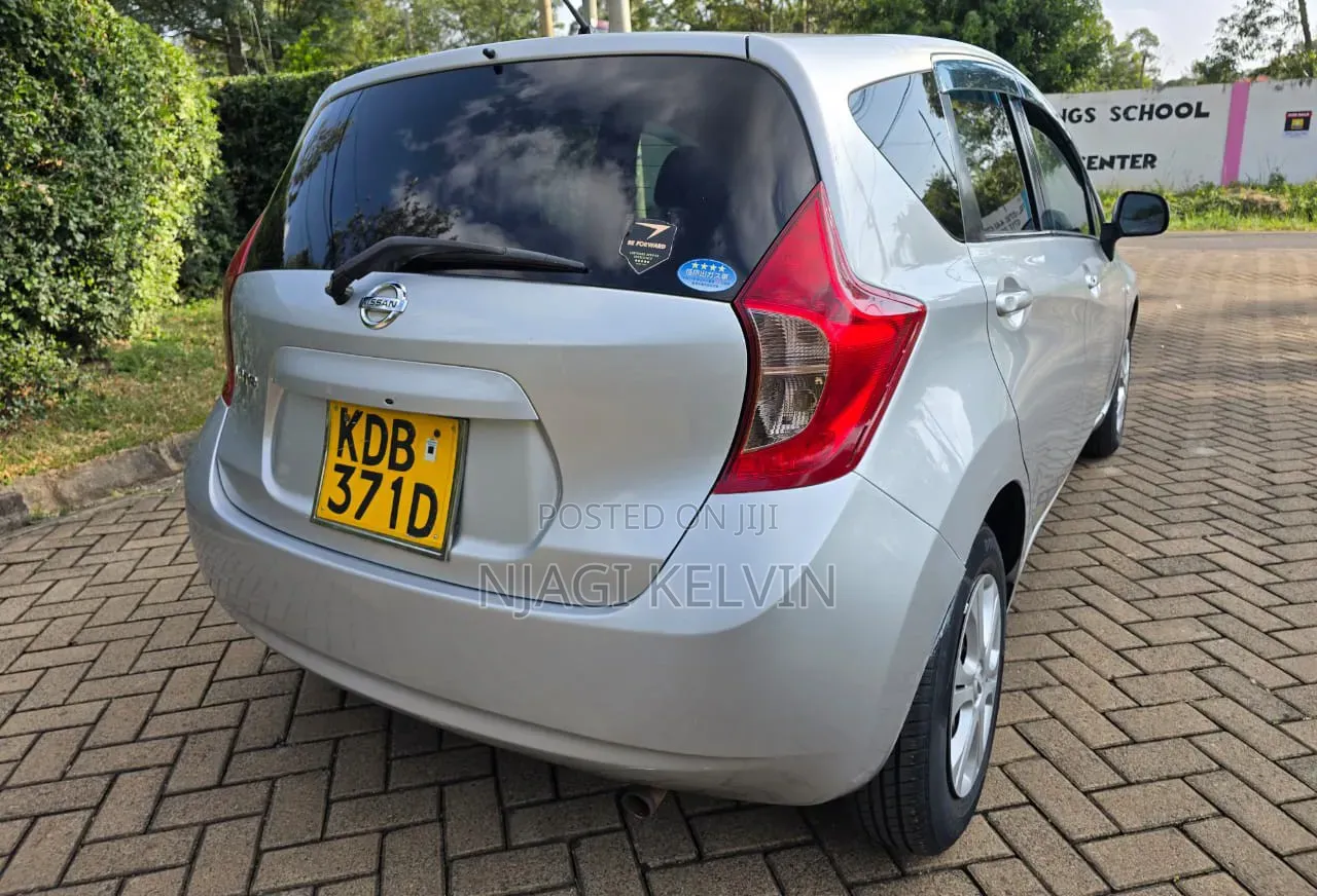 Nissan Note 2014 Silver