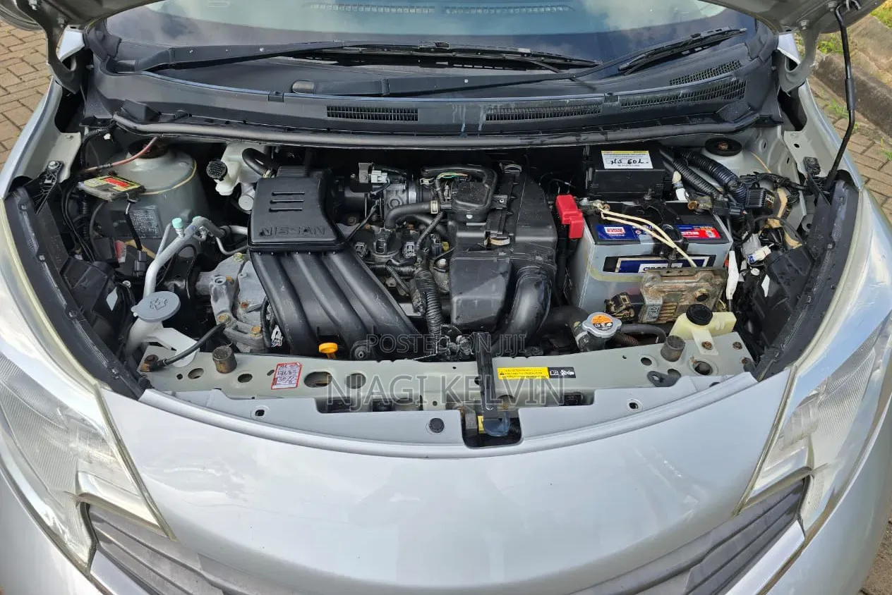 Nissan Note 2014 Silver
