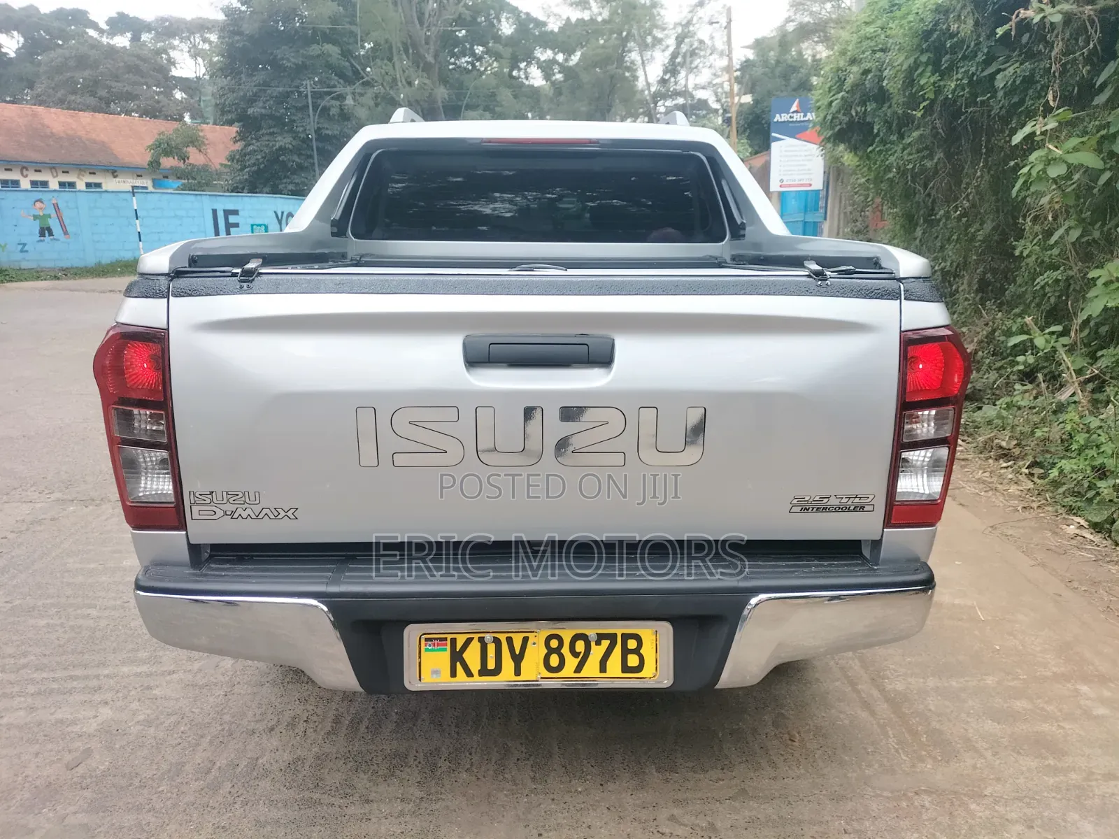 Isuzu D-MAX 2022 Silver