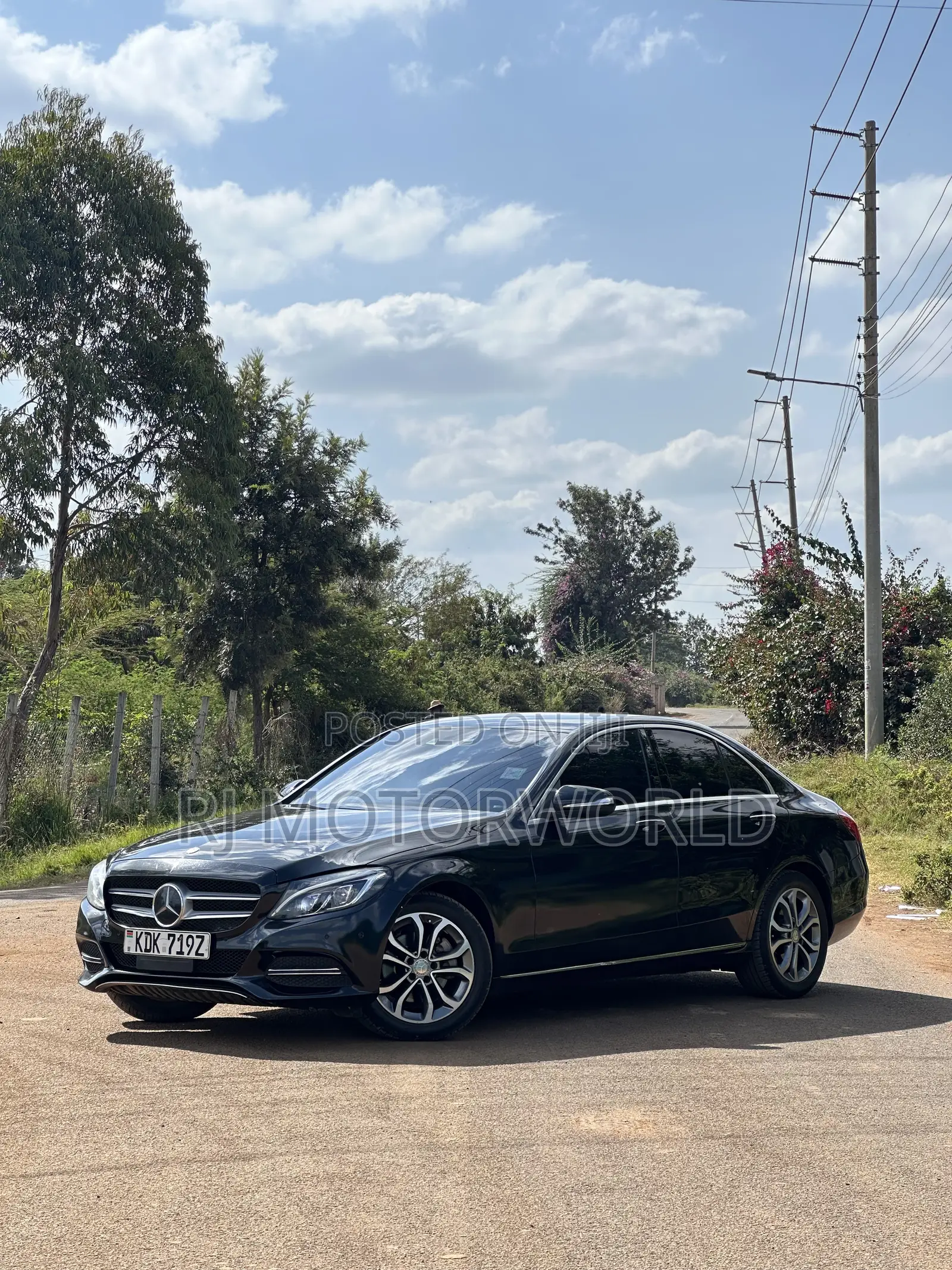 Mercedes-Benz C200 2015 Black