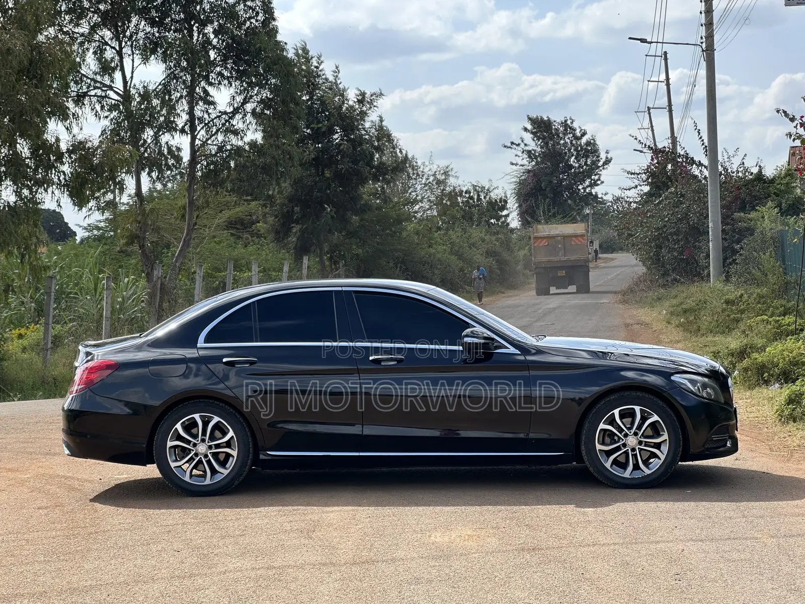 Mercedes-Benz C200 2015 Black