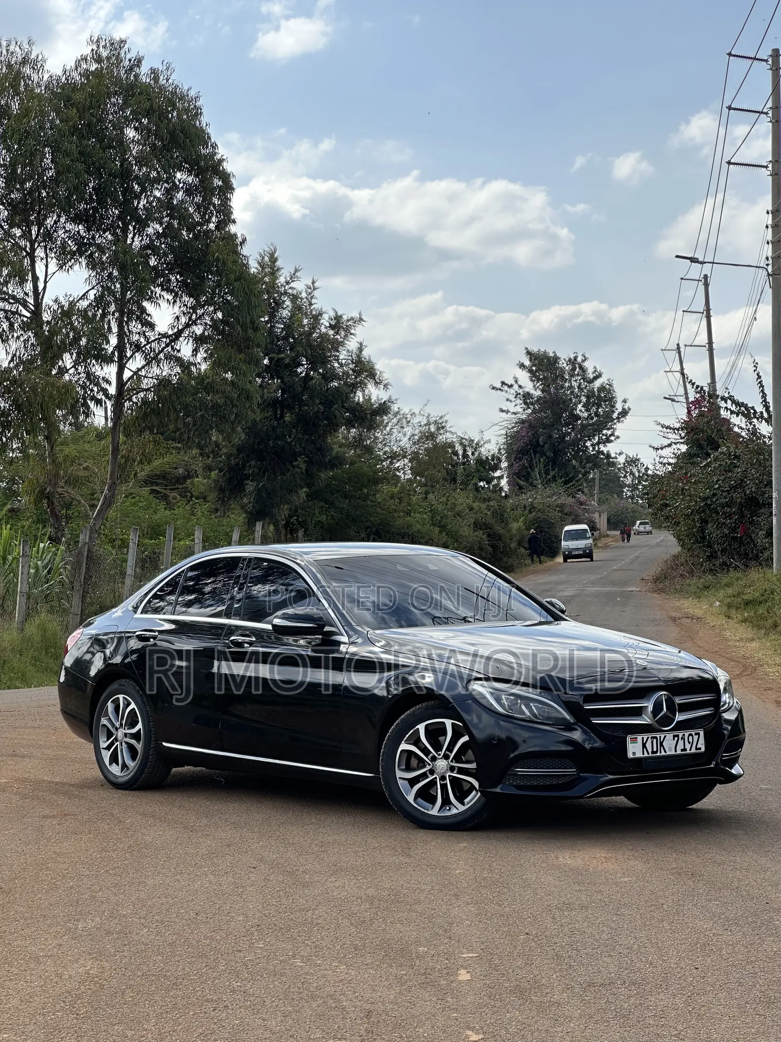 Mercedes-Benz C200 2015 Black