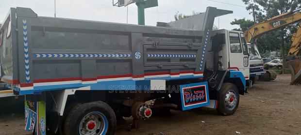 Ashok Leyland - thumbnail 2