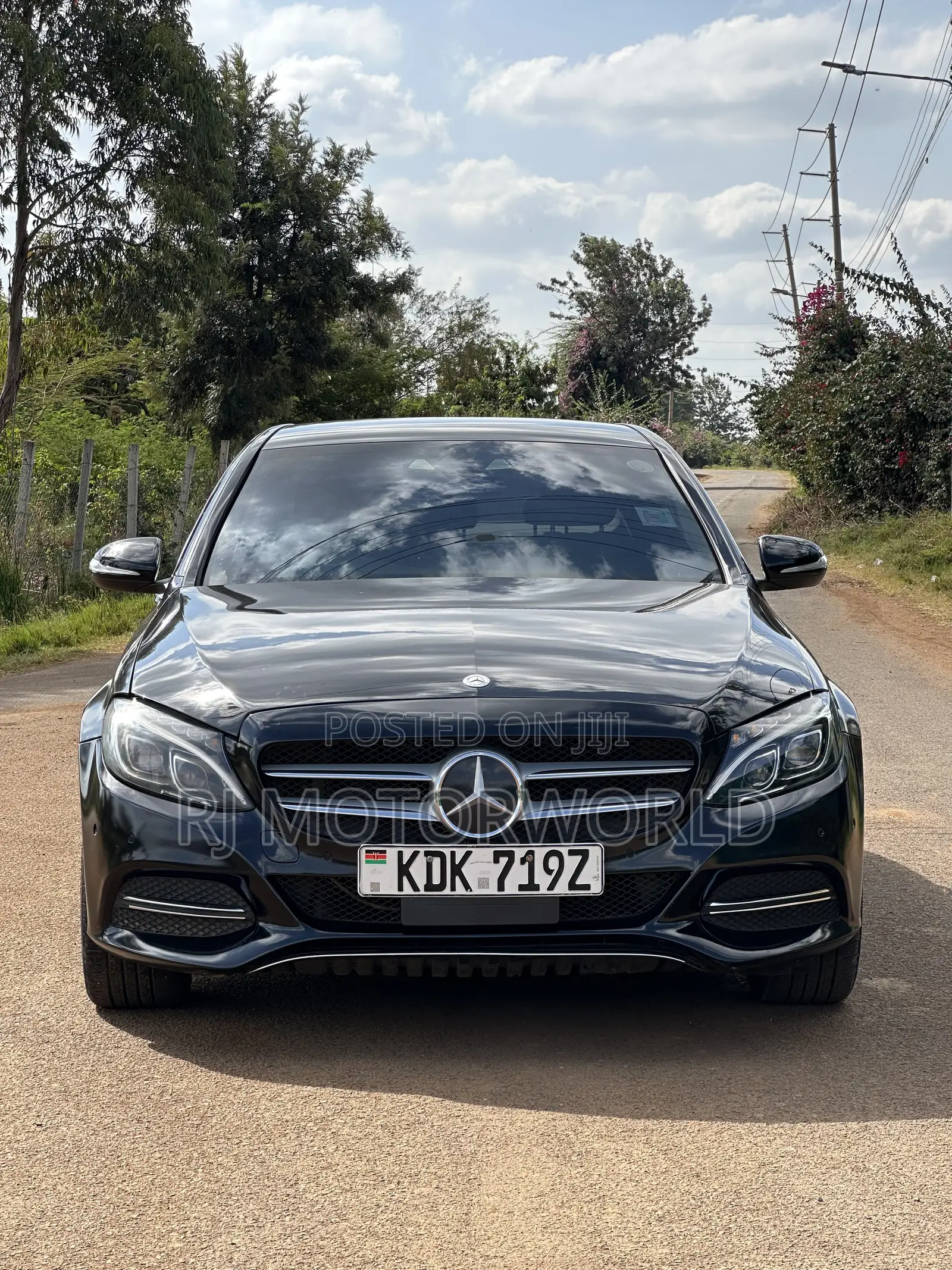 Mercedes-Benz C200 2015 Black