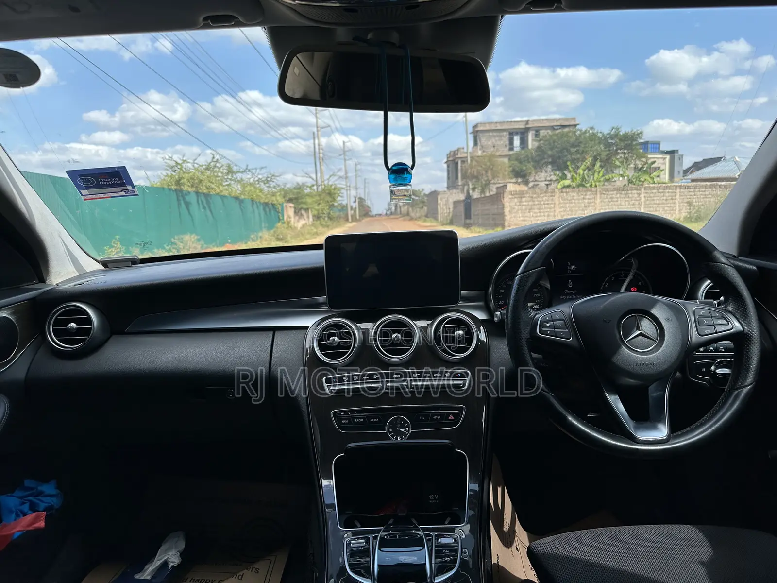 Mercedes-Benz C200 2015 Black