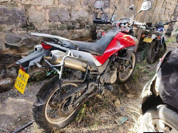 Husqvarna Enduro 2018 Red - main view