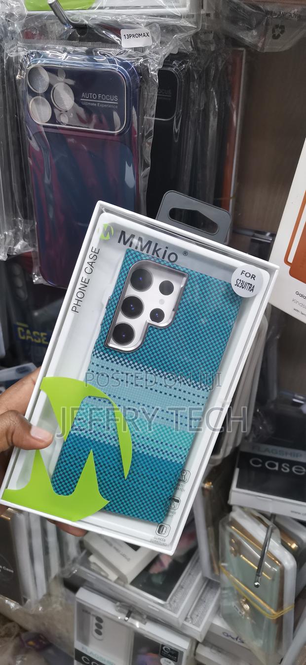 Samsung Galaxy S23ultra Gradient Blue and Green Pixelated Pattern Case - thumbnail 2