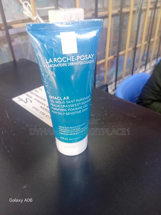 200ml Tube La Roche-Posay Effaclar Purifying Foaming Gel