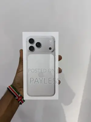 New Apple iPhone 17 Pro Max 256 GB Silver
