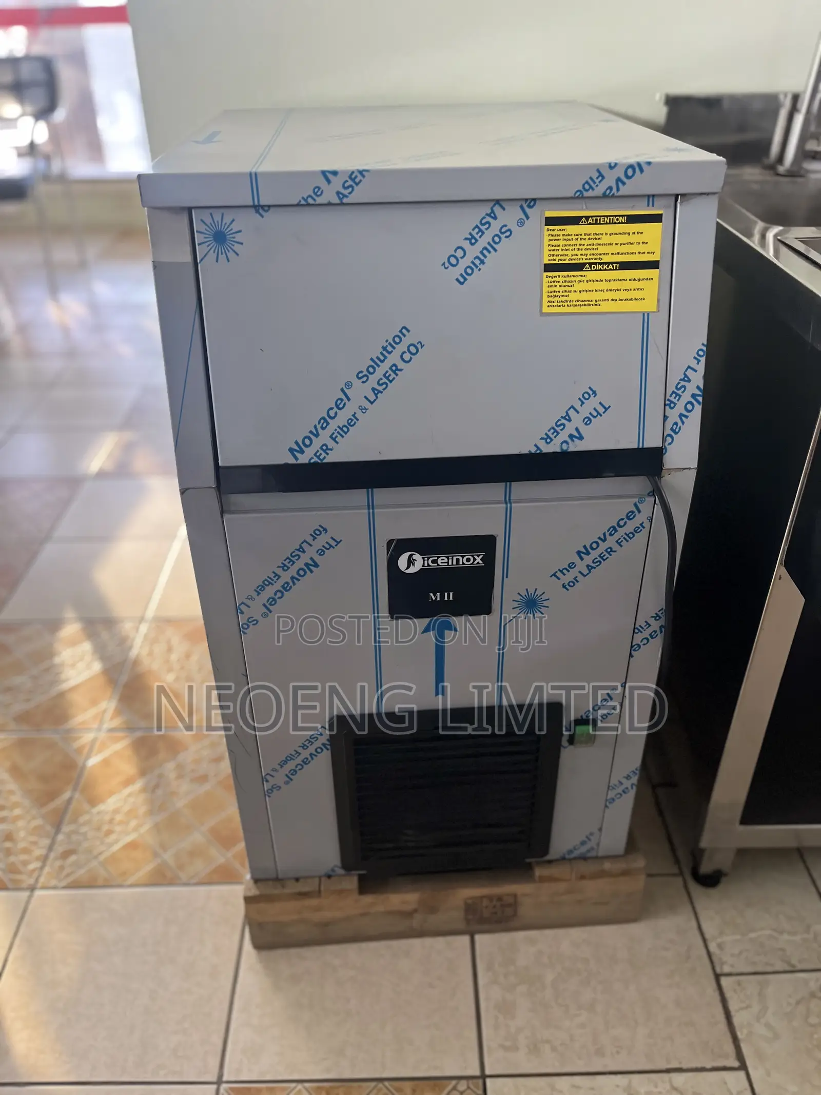 Commercial Ice Maker Machine – Fast Reliable Ice Production