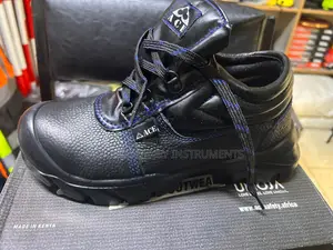 Reliable Ace Mamba Safety Boots For Site Workers