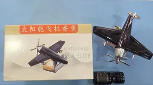 Ft2 Modern Solar-Powered Airplane Car Fragrance