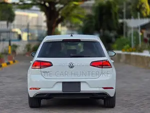 Volkswagen E-Golf 2019 White