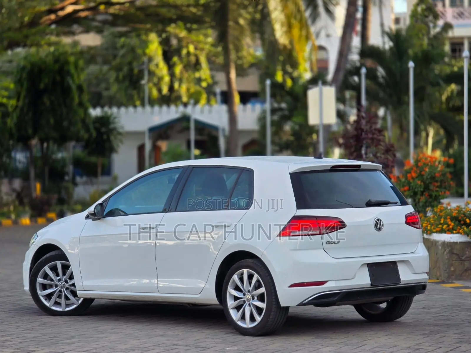 Volkswagen E-Golf 2019 White
