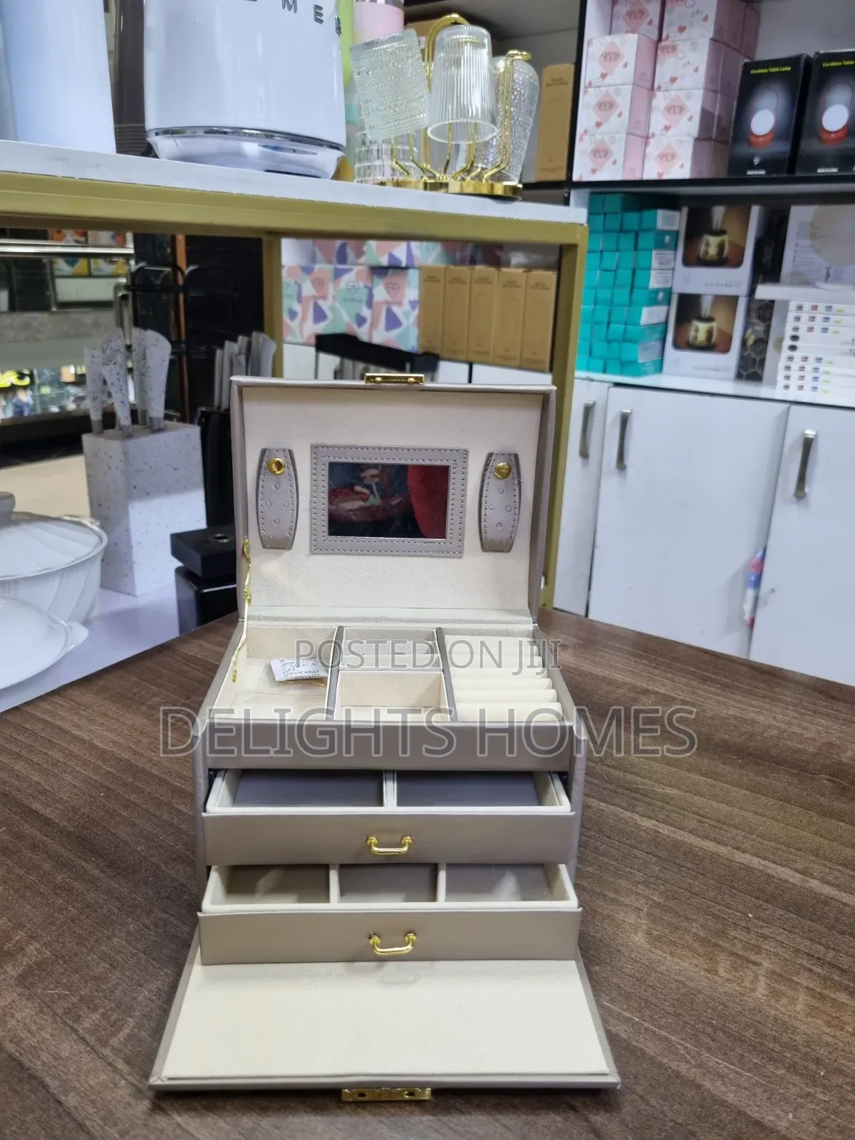 Jewellery Box Organizer_arv