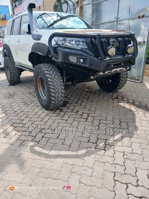 Toyota Land Cruiser 2019 White