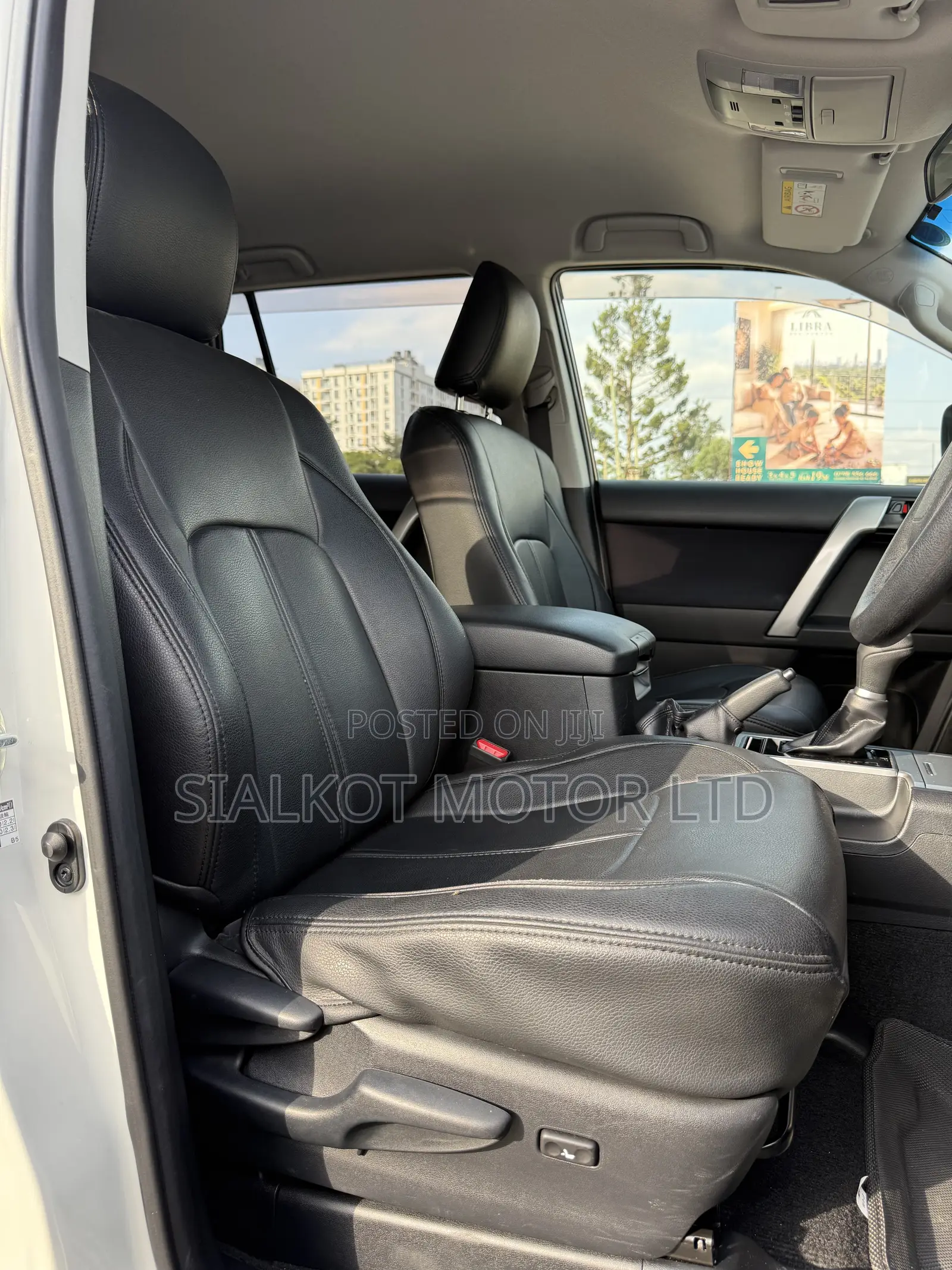 Toyota Land Cruiser Prado 2.7 2019 White