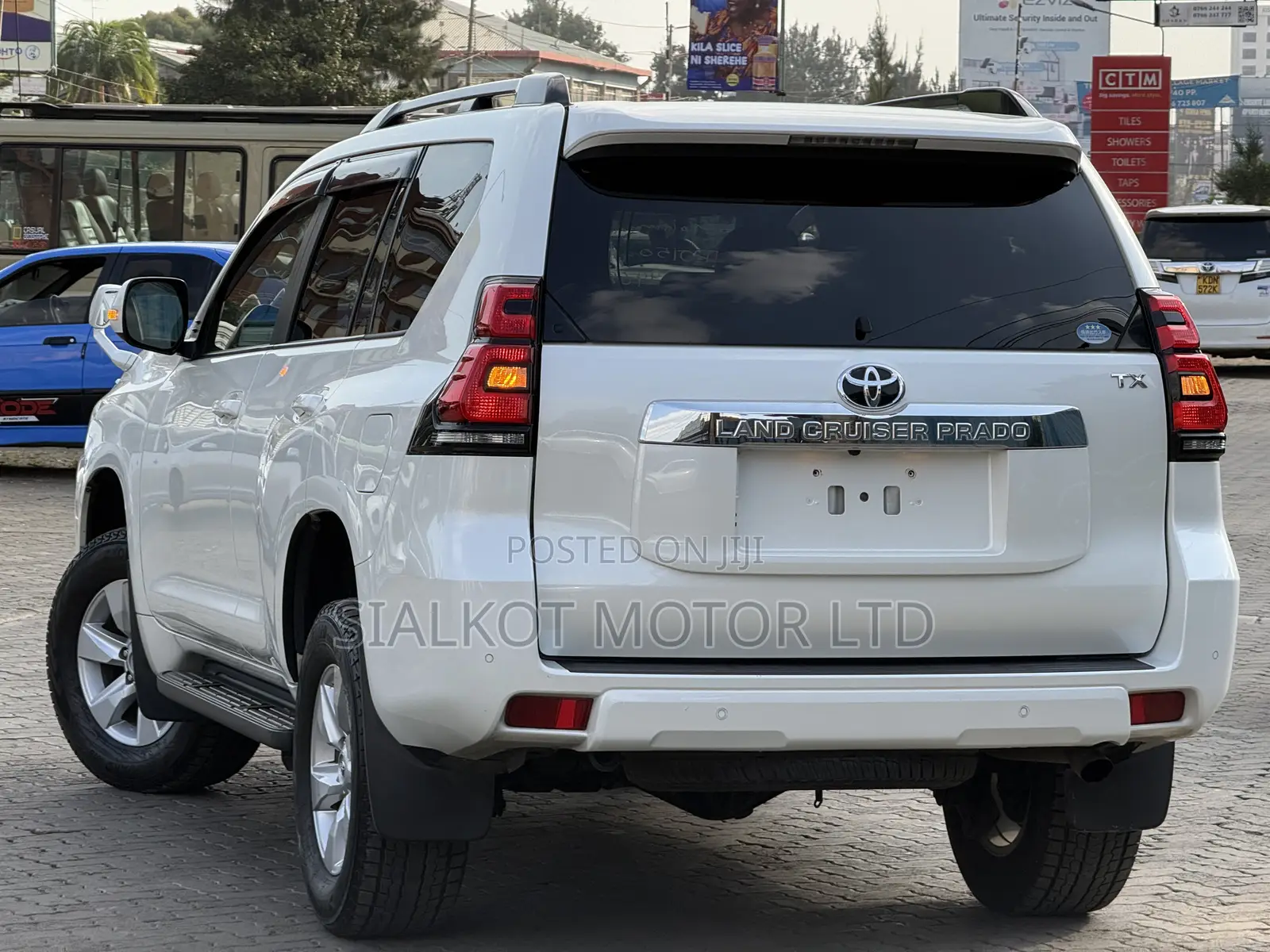 Toyota Land Cruiser Prado 2.7 2019 White
