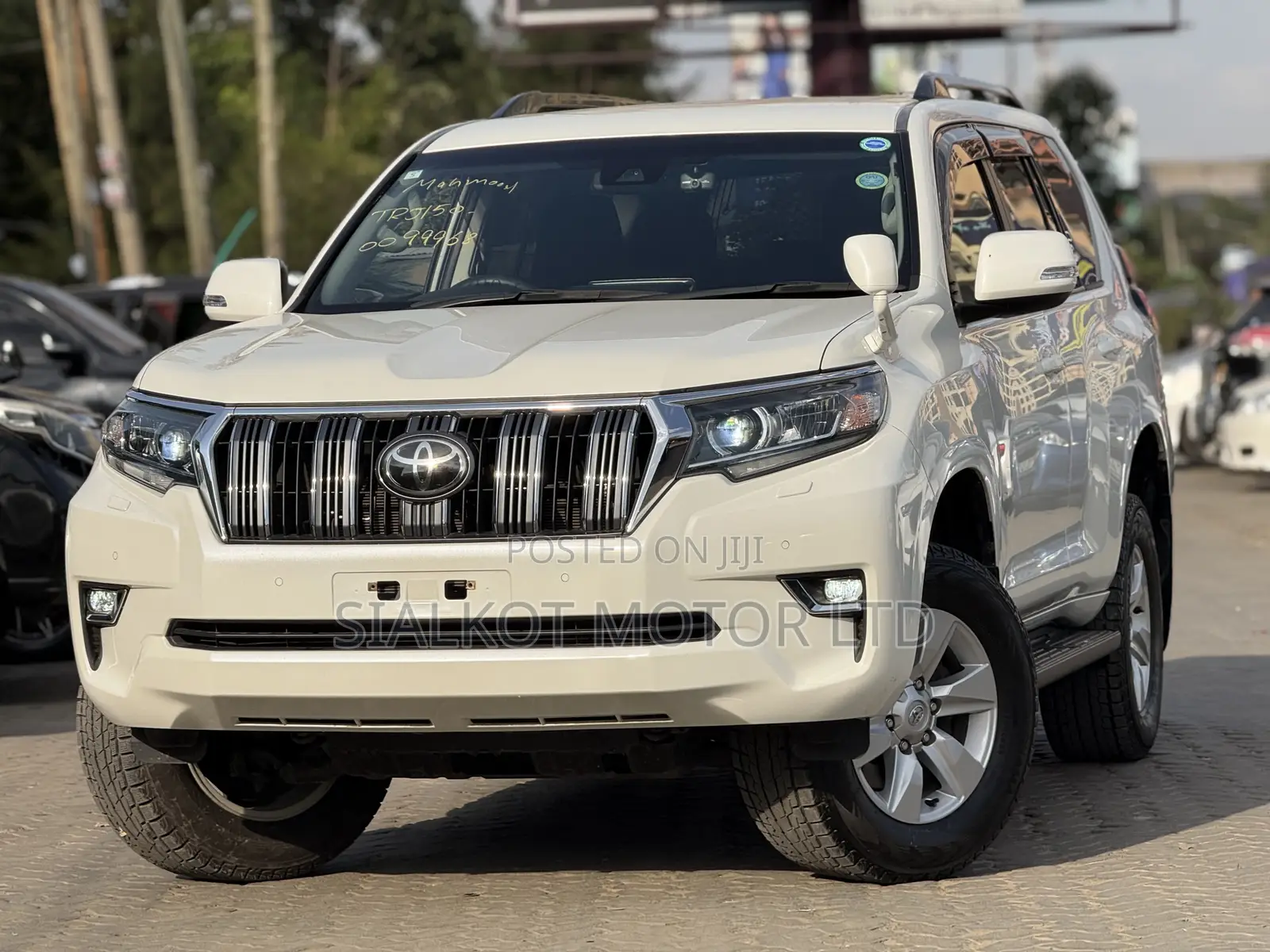 Toyota Land Cruiser Prado 2.7 2019 White