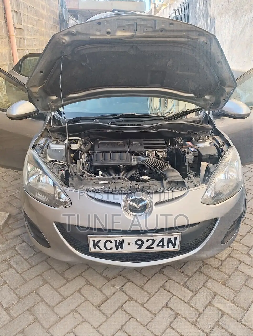 Mazda Demio 2011 Gray