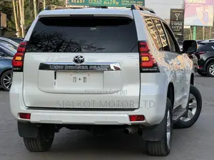 Toyota Land Cruiser Prado 2.7 2021 White