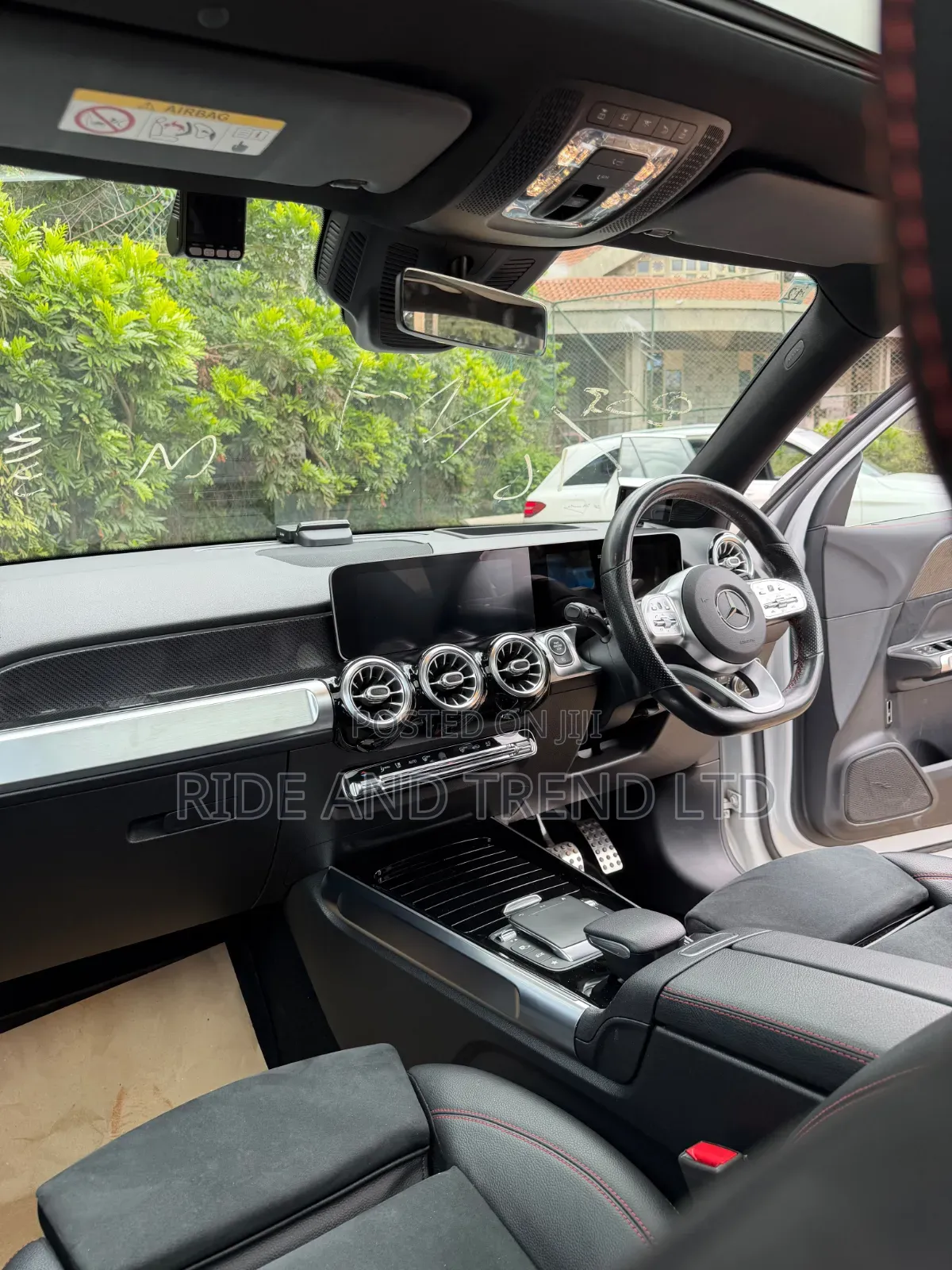 Mercedes-Benz GLB-Class 2020 White