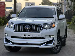 Toyota Land Cruiser Prado 2.7 2019 White