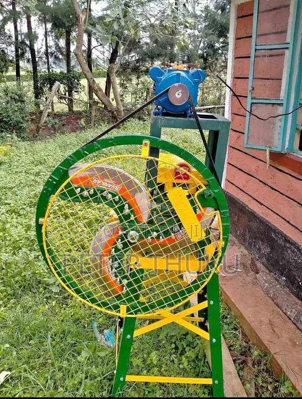 Electric Chaff Cutter