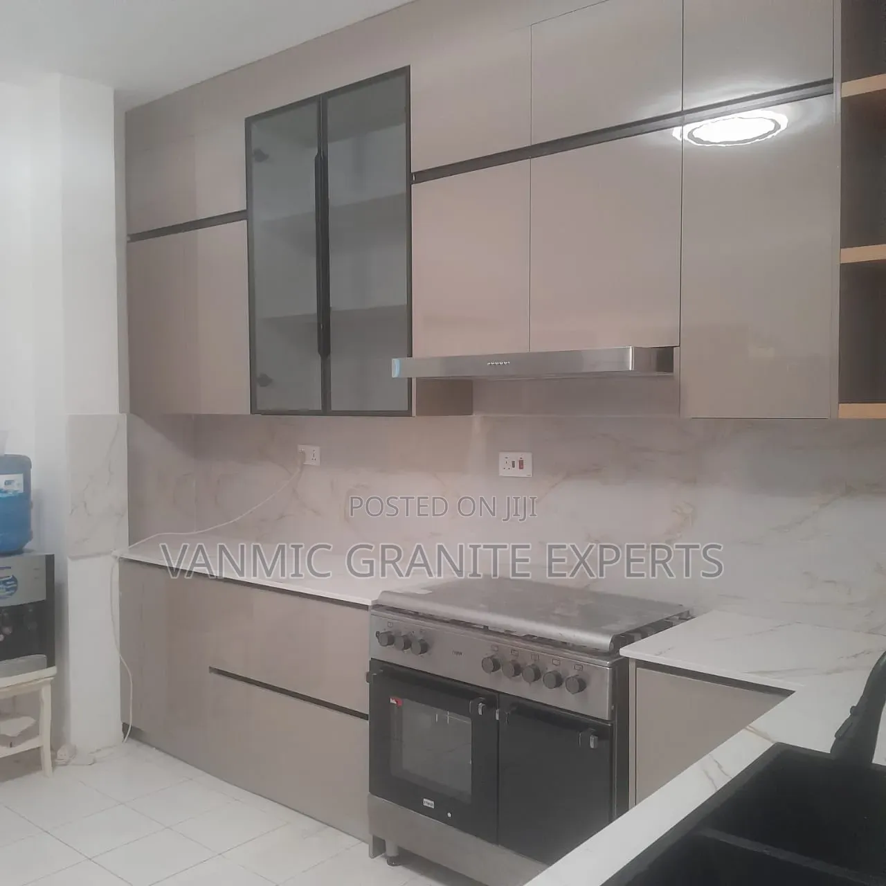 Premium Kitchen Cabinets – Vanmic Granite Experts