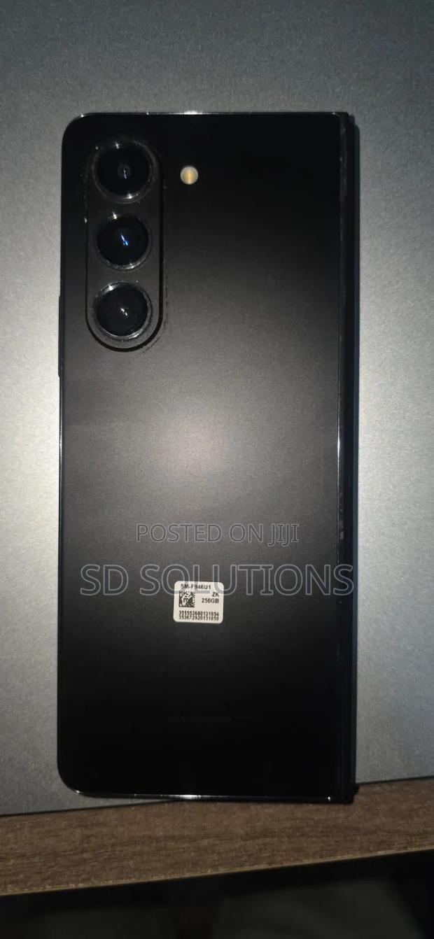 Samsung Galaxy Z Fold 5 512 GB Black - thumbnail 4