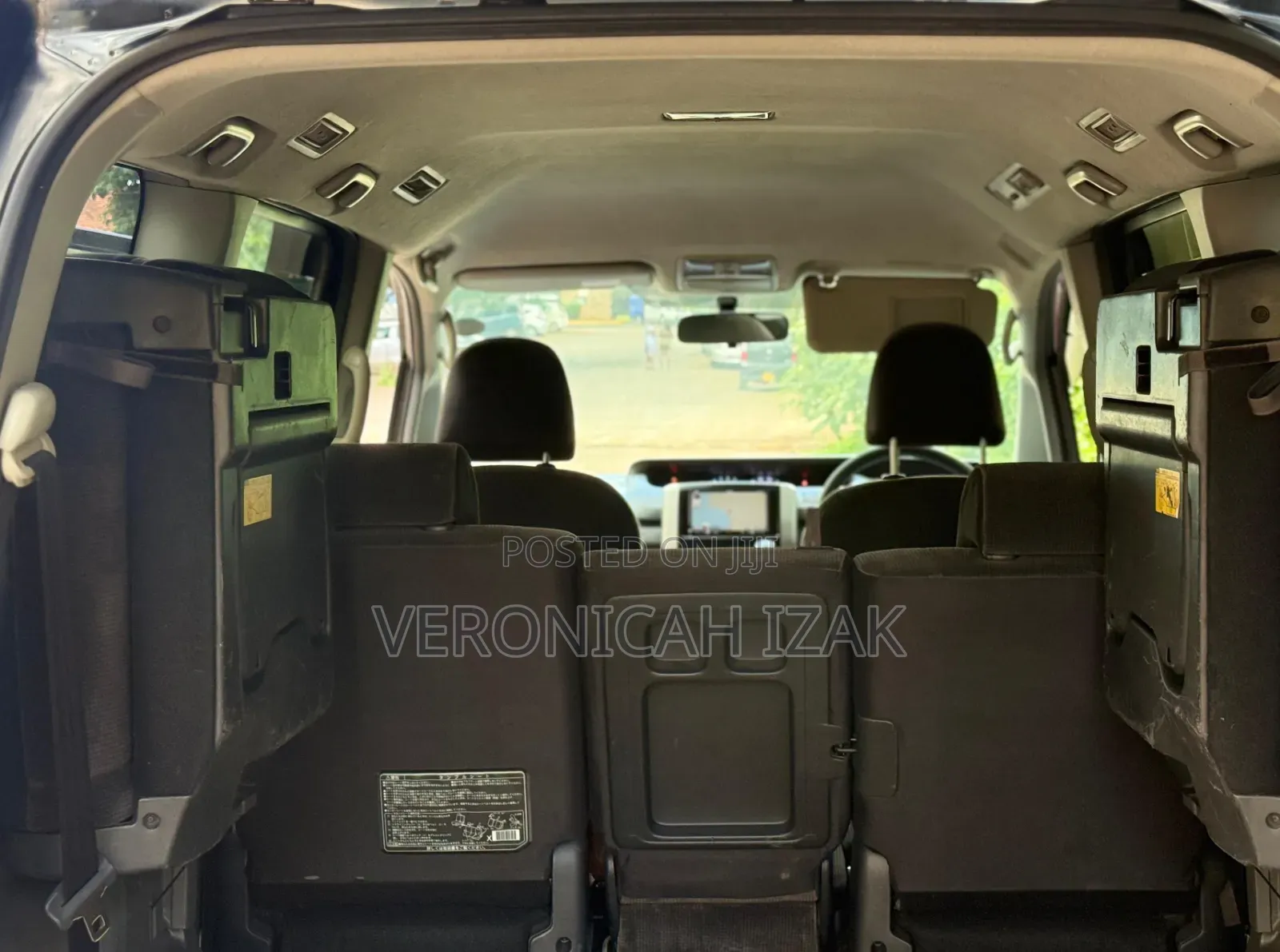 Toyota Voxy 2011 Blue