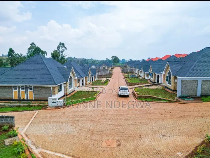 4bdrm Bungalow in Elgon Estate, Kenyatta Road / Theta  for rent