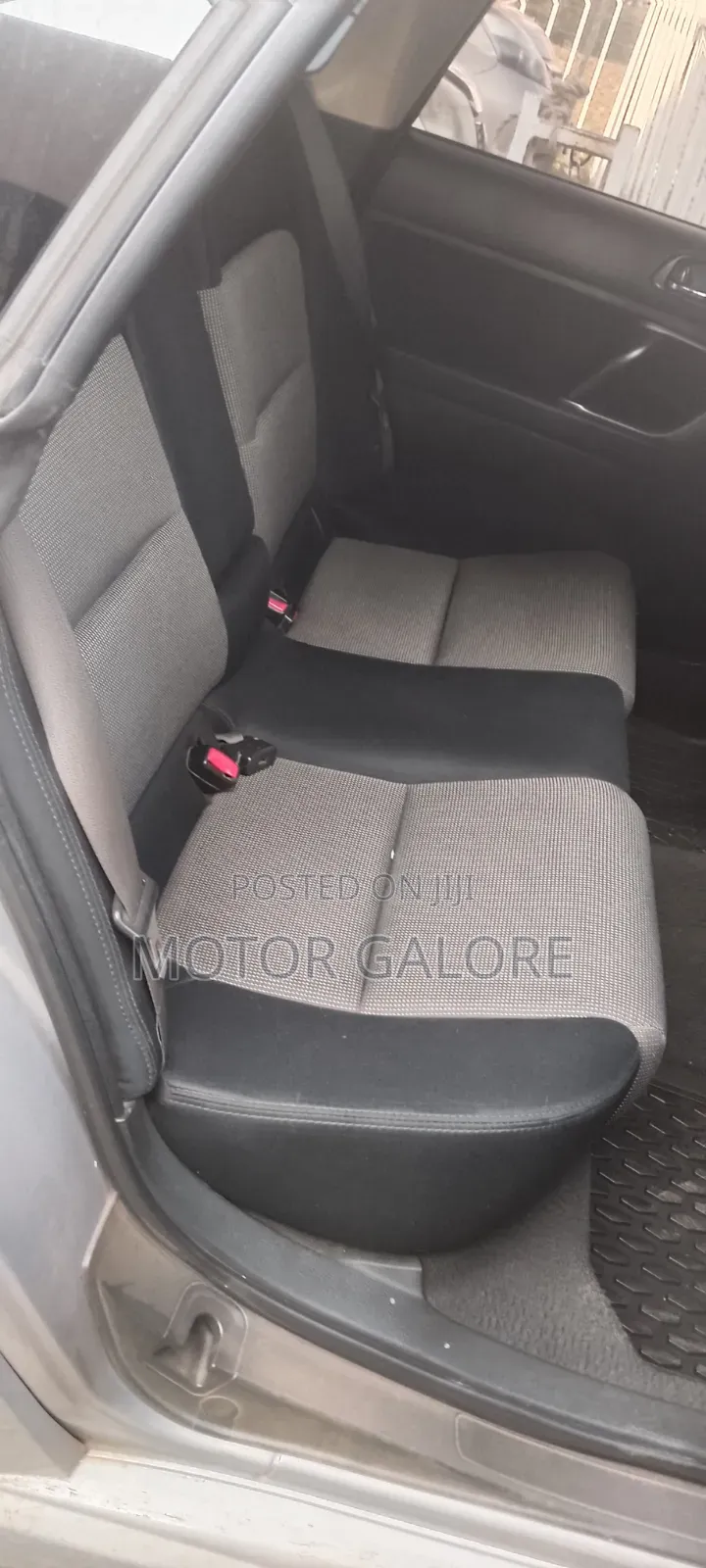 Subaru Legacy 2006 Gray