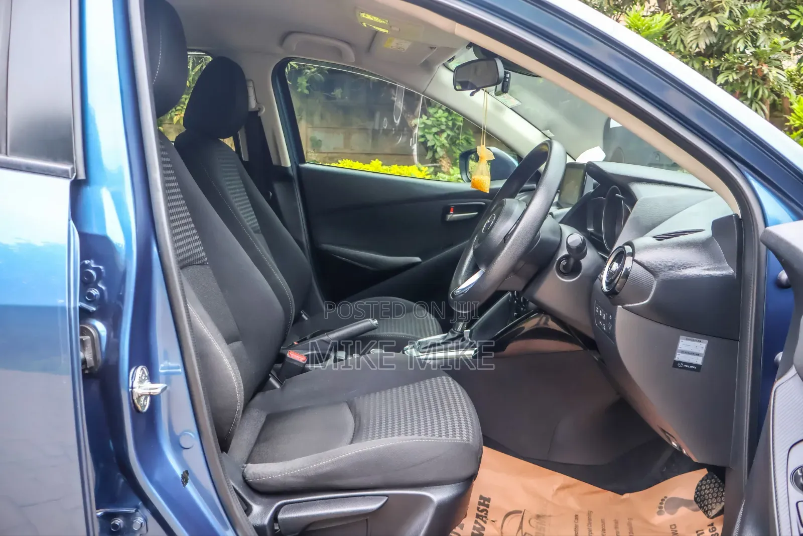 Mazda Demio 2018 Blue