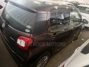 Toyota Passo 2019 Maroon