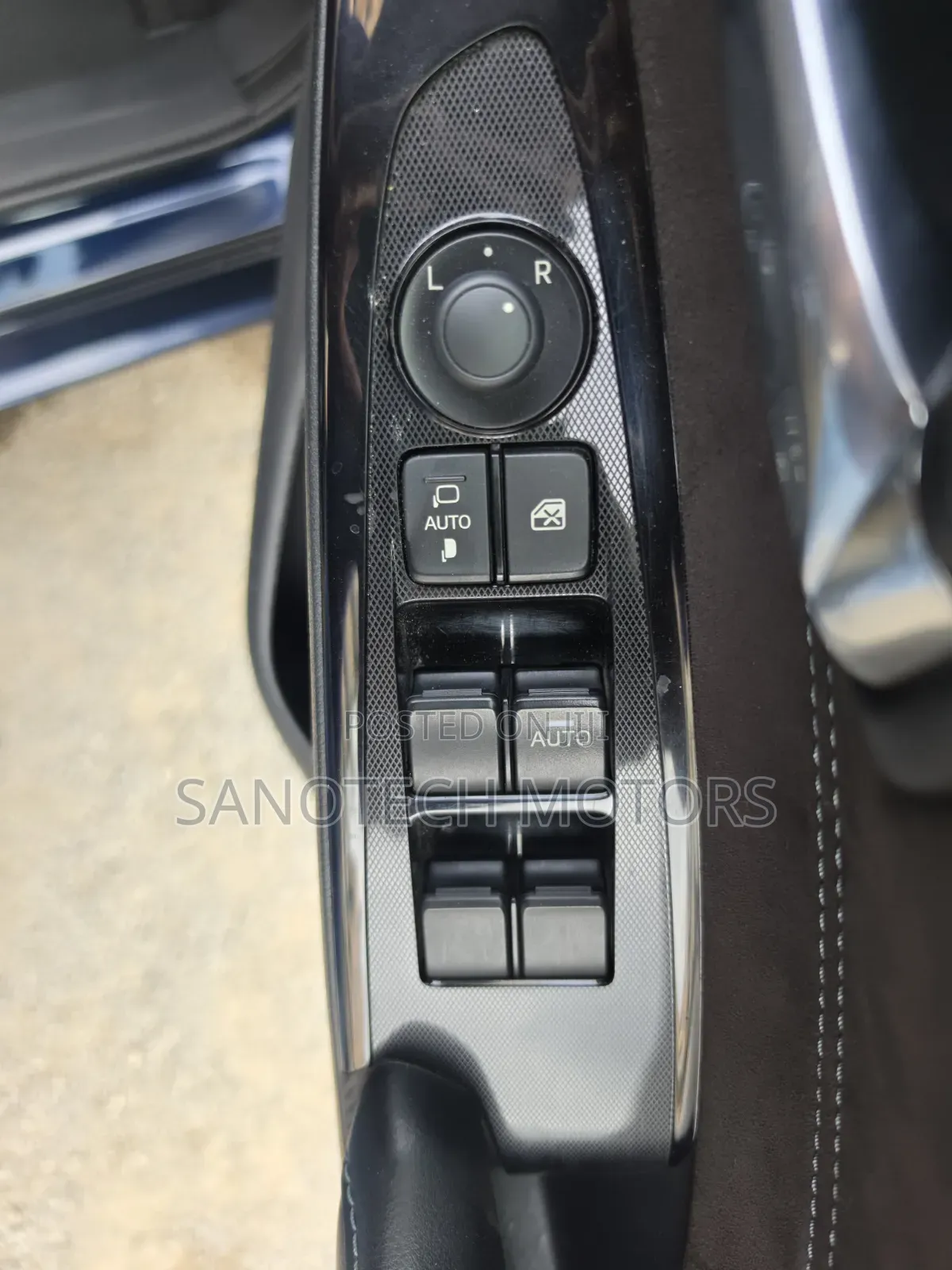 Mazda Demio 2019 Blue