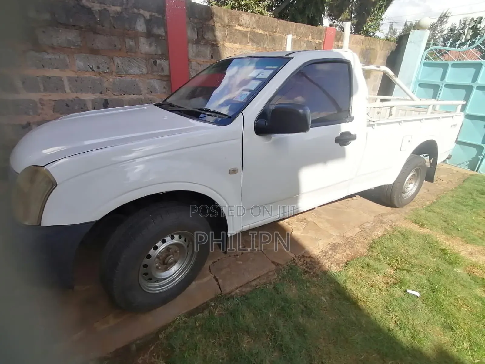 Isuzu D-MAX 2007 White