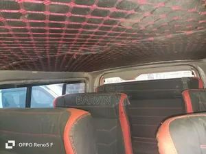 Toyota HiAce 2013 Silver
