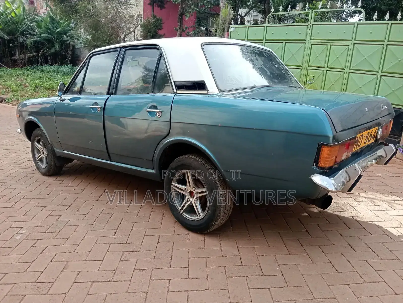 Car 1970 Green