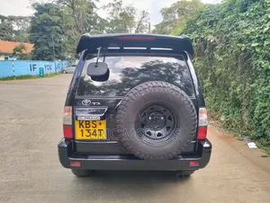 Toyota Land Cruiser Prado 2006 Black