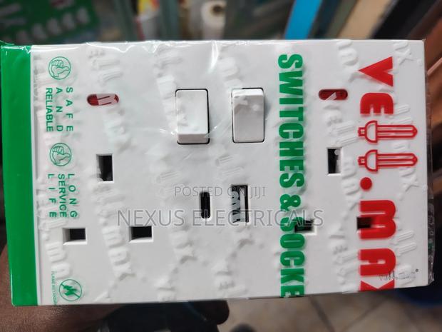 Twin Socket With Usb - thumbnail 2