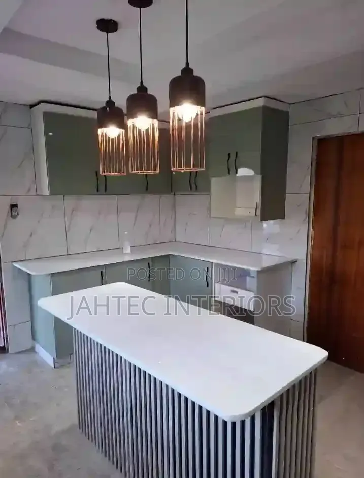Modern Kitchen Cabinet Fitting