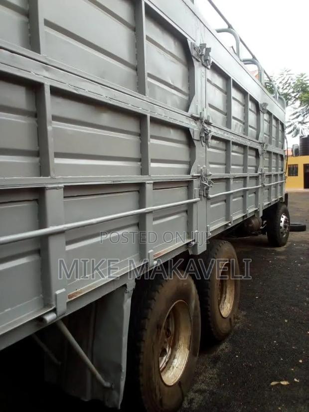 Well Maintained Lorry for Sale - thumbnail 3