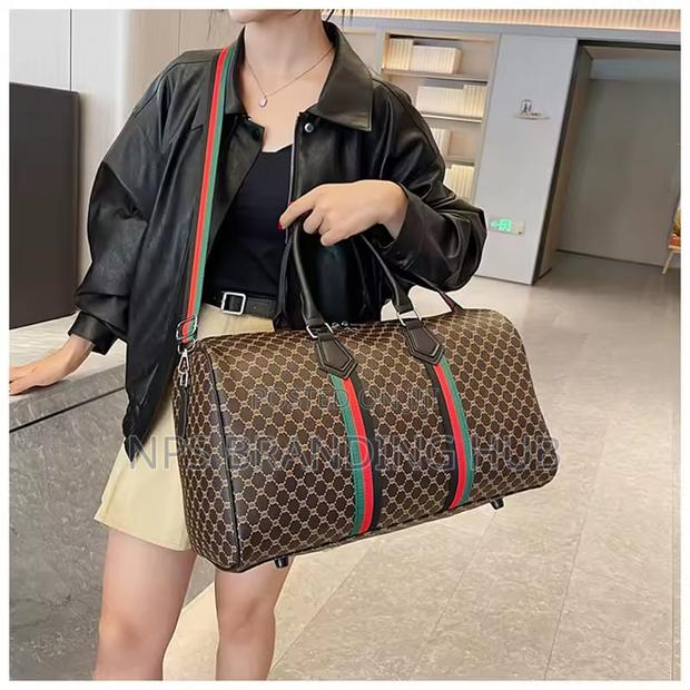 Unisex Travel Bag (Rt