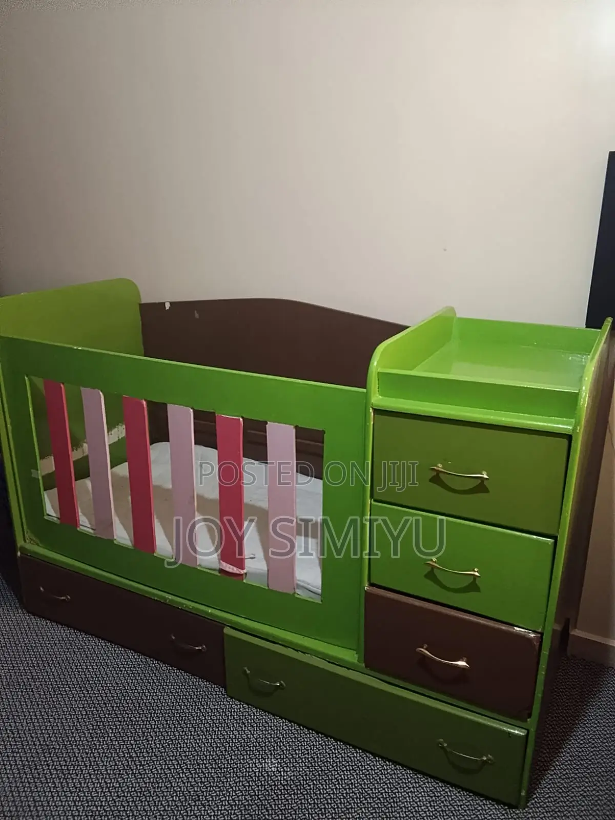 Baby Cot With Storage Drawers in Solid Wood